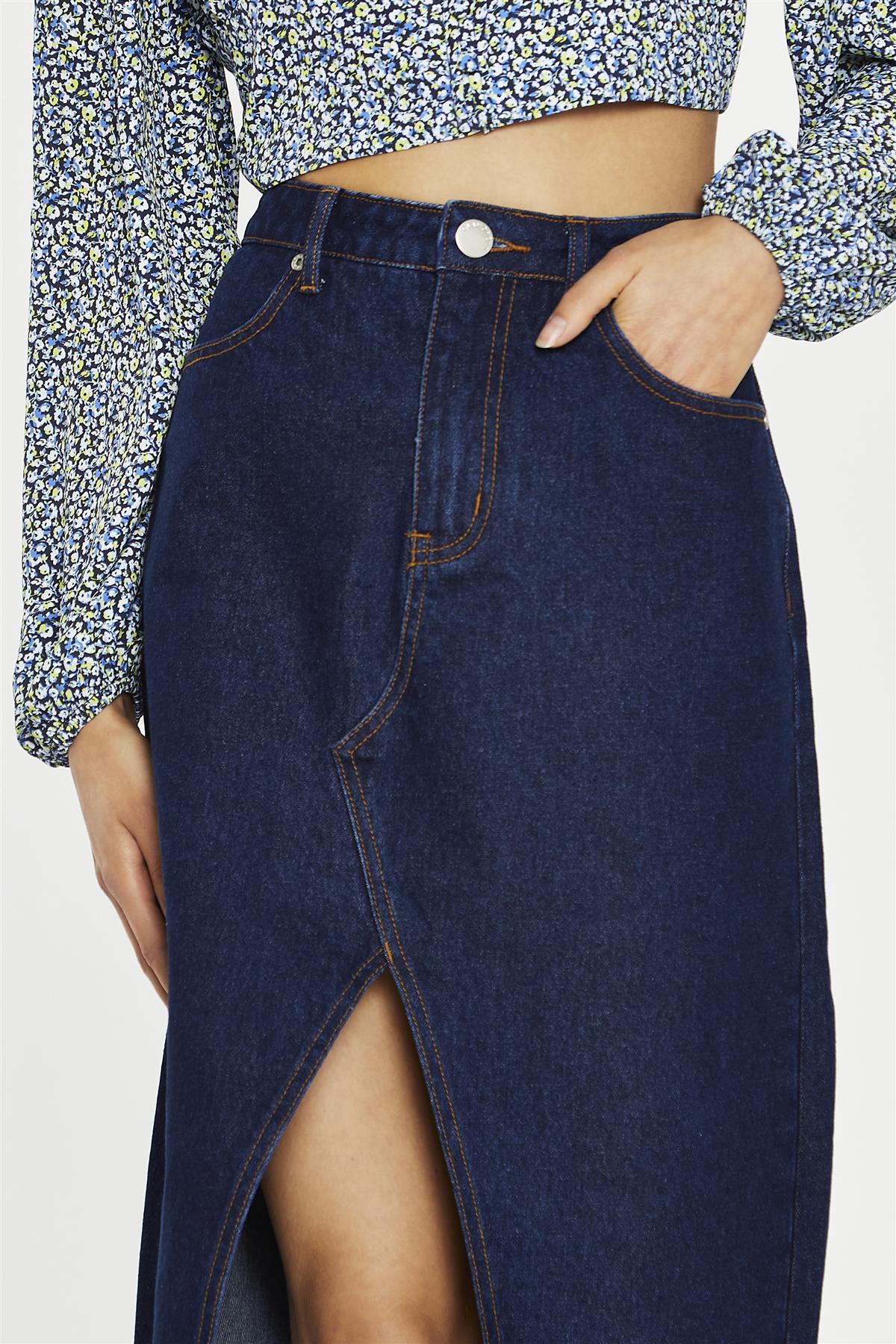 Indigo-Wash Denim Midi-Skirt