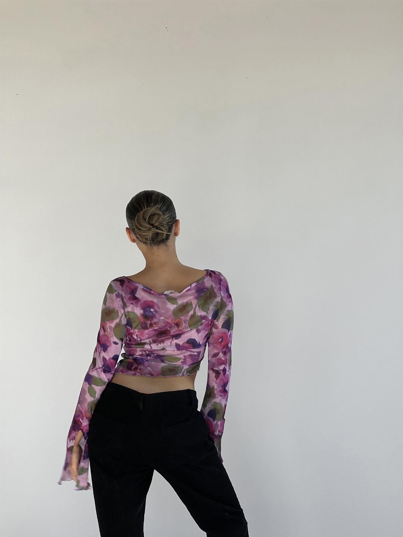 Blurred-Purple Floral Asymmetric Crop-Top