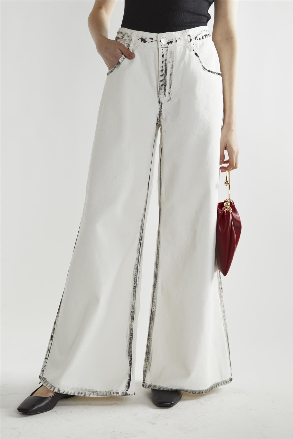 White-Black Edges Wide-Leg Jeans