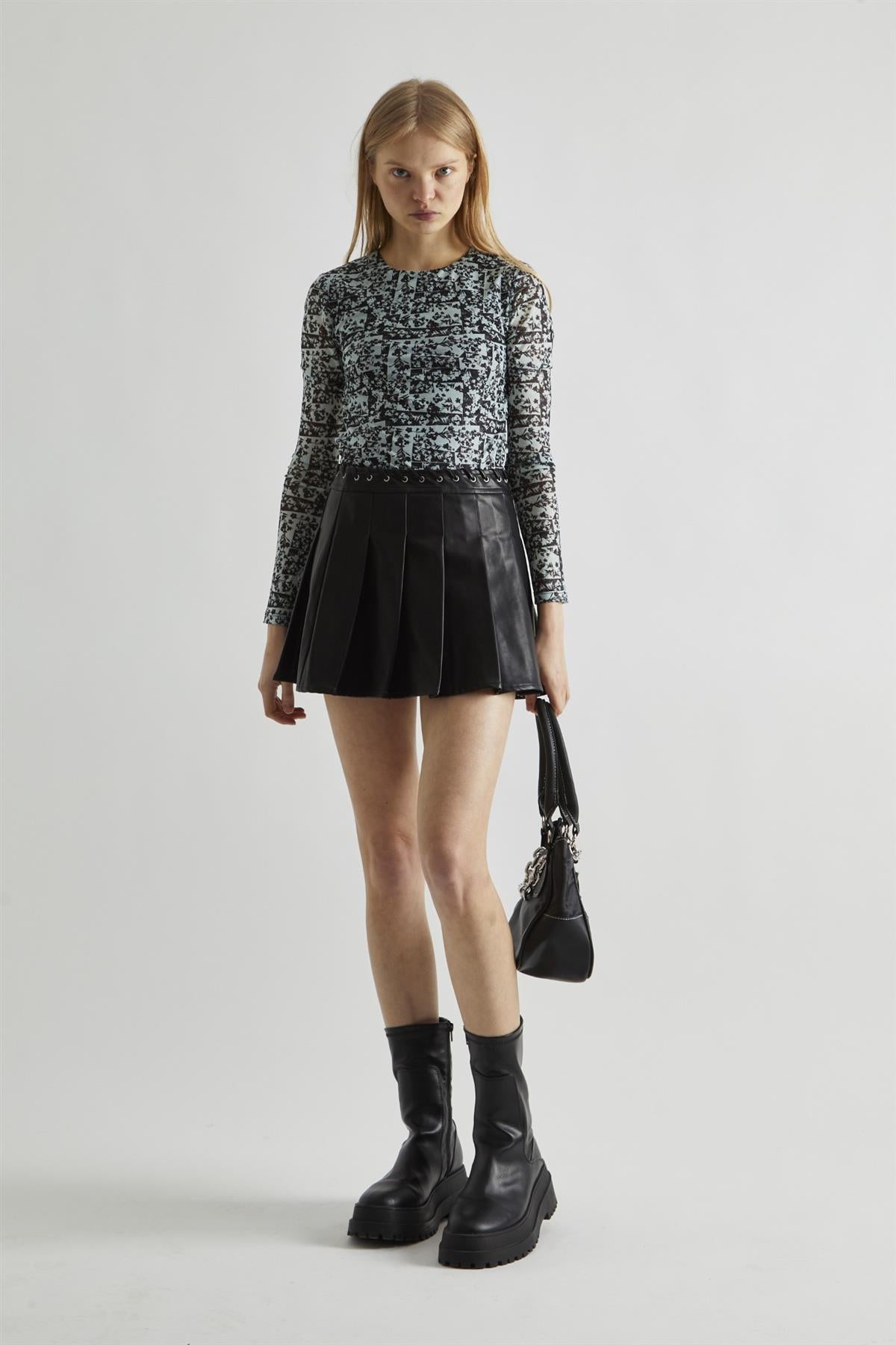 Black-PU Pleated Mini-Skirt