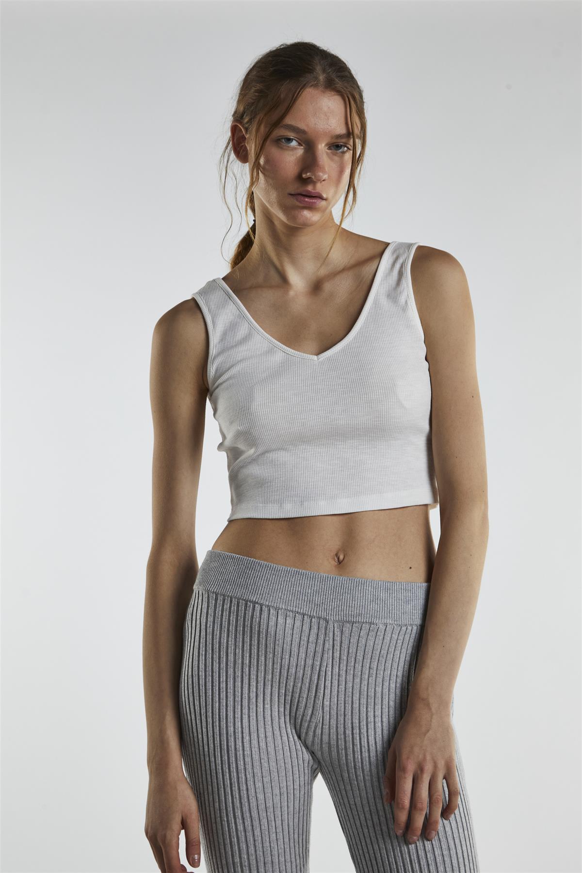 Off-White V-Neck Crop-Top