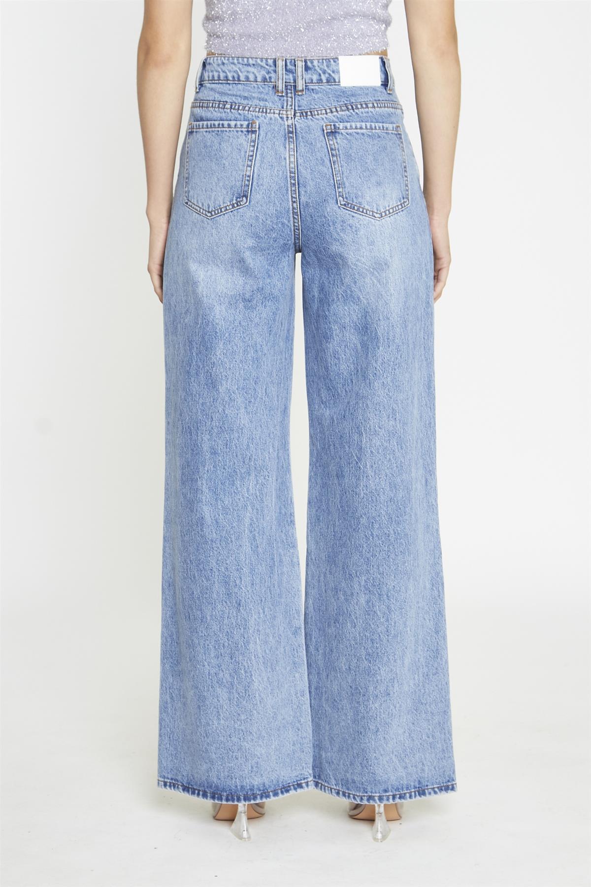 Mid Stonewash Wide-Leg Jeans